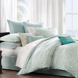 New Queen Echo Mykonos Duvet Cover plus Two Shams